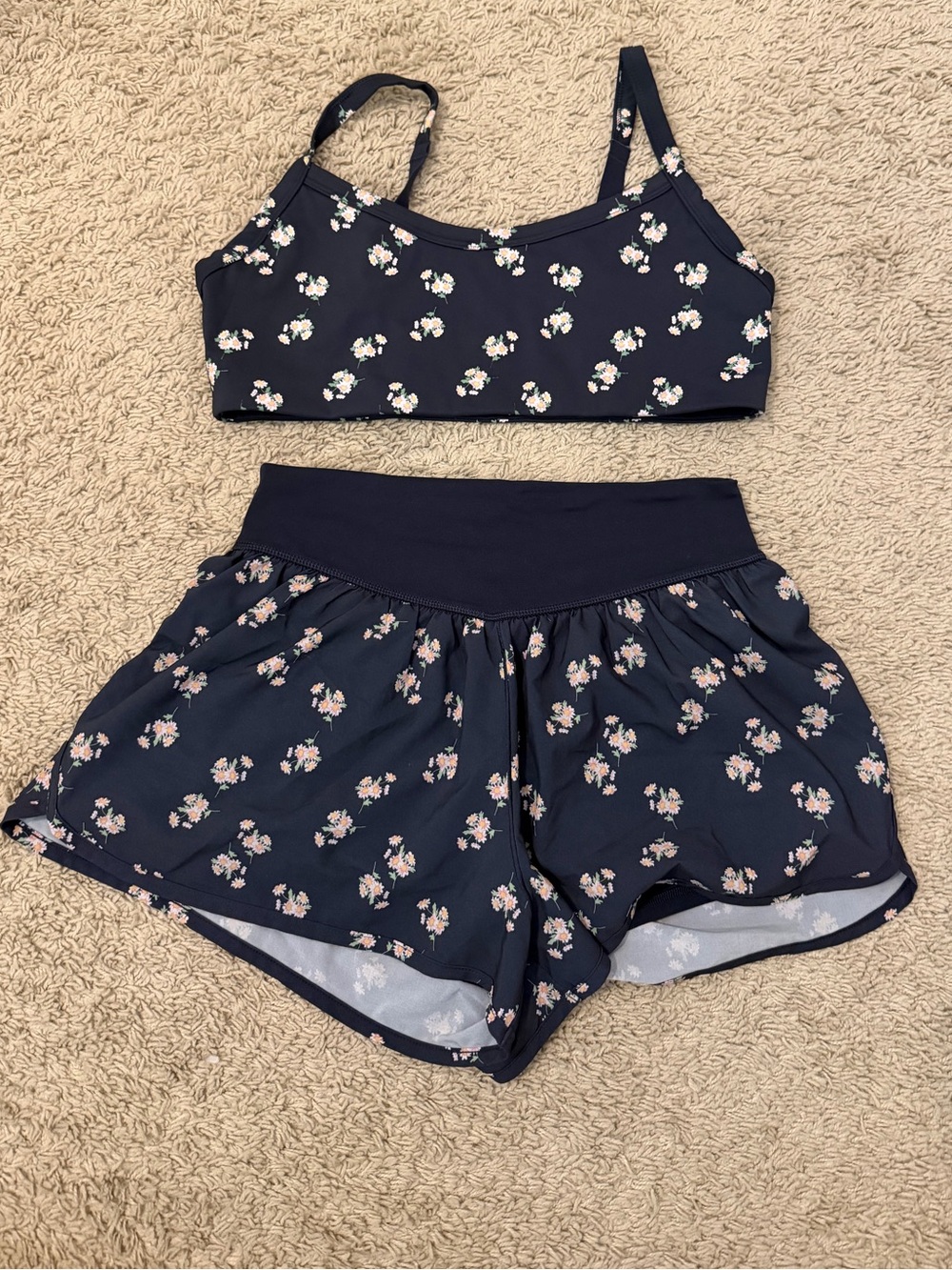 aerie Navy floral sports bra and athletic shorts